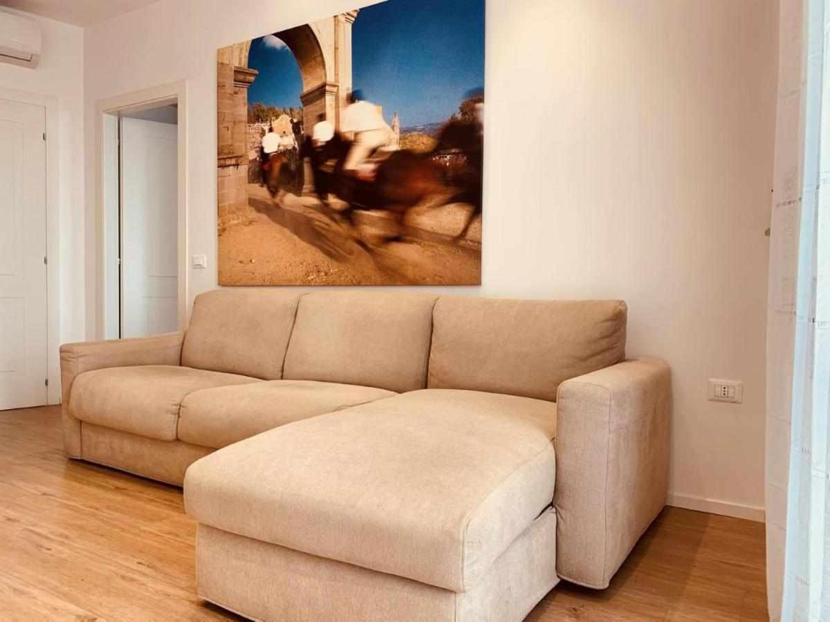 Ceo Luxury Suite Di Кальярі Екстер'єр фото