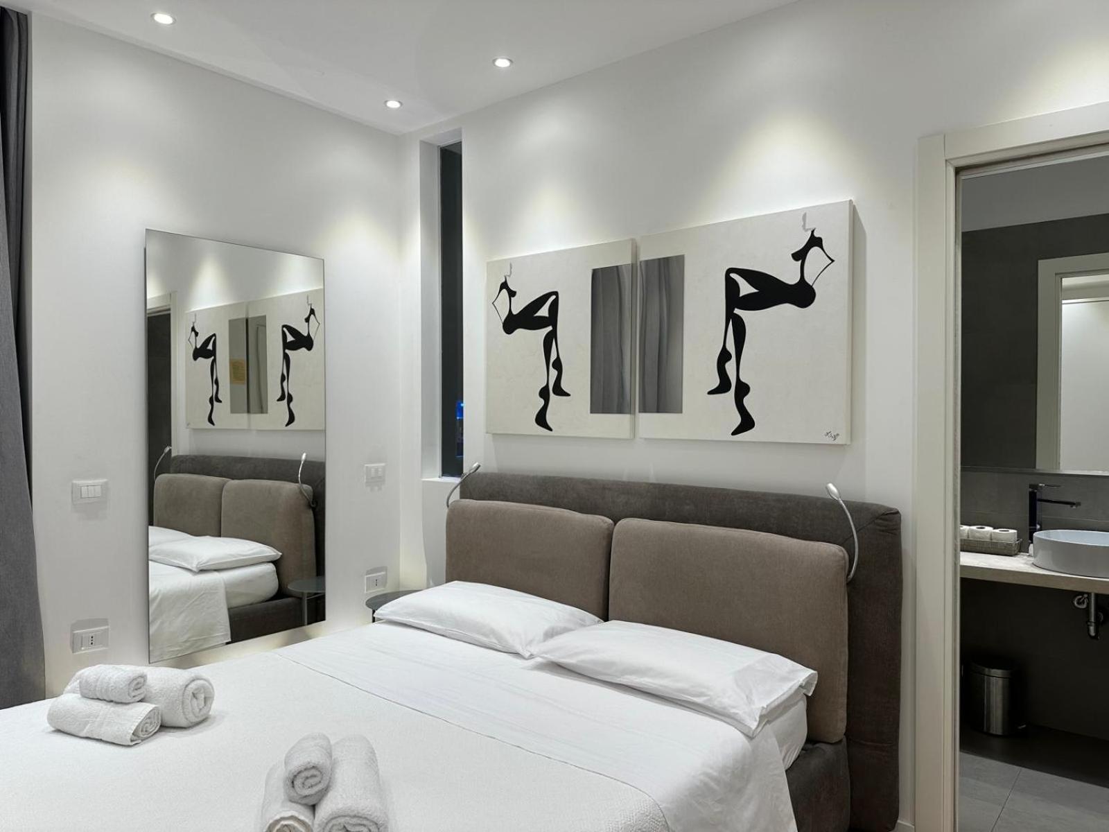 Ceo Luxury Suite Di Кальярі Екстер'єр фото
